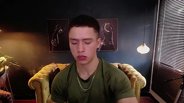 Snapshot of deivid_parker chatting on February 21, 2026, 1:46 pm deivid parker online show from February 21, 2026, 1:46 pm