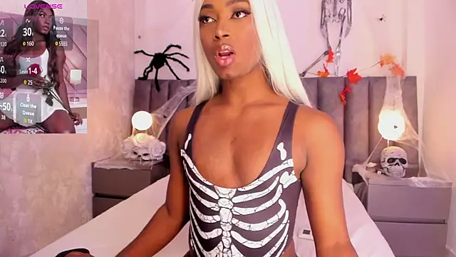 Snapshot of Kollinn_ chatting on October 29, 2025, 12:37 pm Kollinn online show from October 29, 2025, 12:37 pm