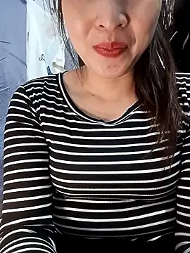 Ariana-Vy online show from November 27, 2025, 12:22 am