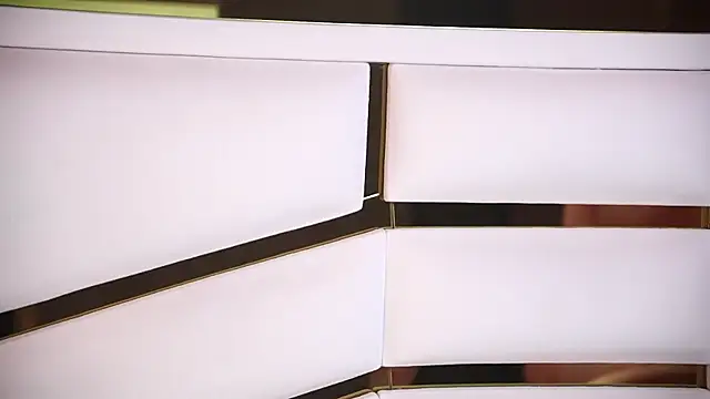 ambar rosse25 online show from February 26, 2026, 11:43 am