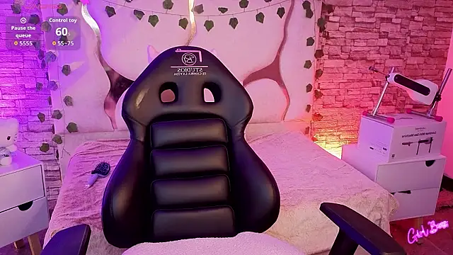 LIHIAN TAY online show from February 28, 2026, 12:16 pm