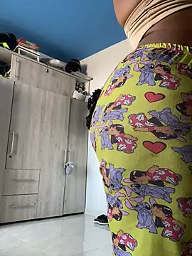 Sam Blue online show from April 12, 2026, 4:32 pm