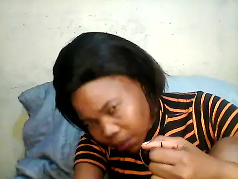 CharlotteXXX online show from April 20, 2026, 5:14 pm