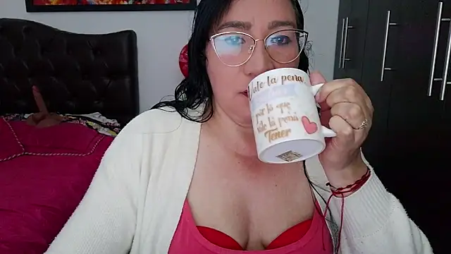 Snapshot of Grace_mature_milf chatting on July 15, 2026, 10:22 am Grace mature milf online show from July 15, 2026, 10:22 am