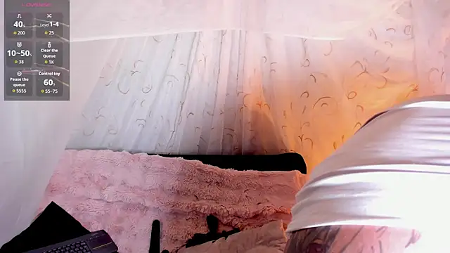 kinkyboat23 online show from February 13, 2026, 12:05 pm