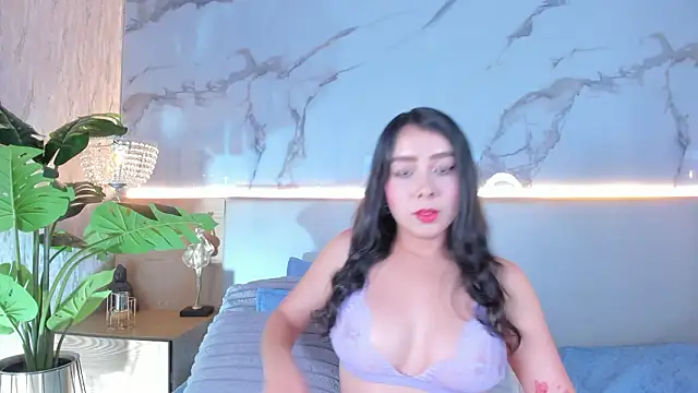 ValSmith  online show from February 5, 2026, 1:34 am