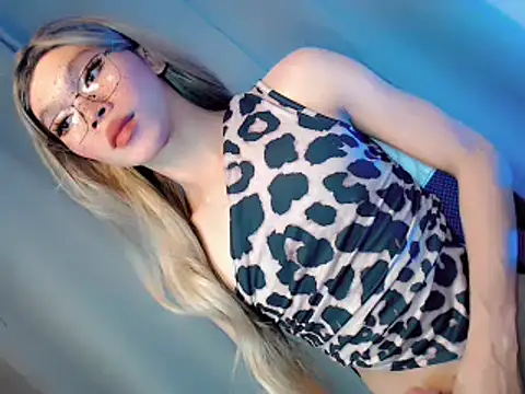 Your Sweet Cummer11 online show from September 29, 2025, 10:22 am