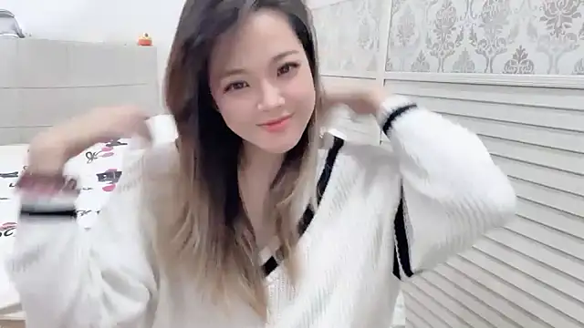 Holiland online show from October 31, 2025, 1:24 am