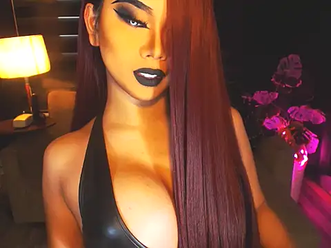 Snapshot of KarlaFrost chatting on June 24, 2026, 11:57 pm KarlaFrost online show from June 24, 2026, 11:57 pm