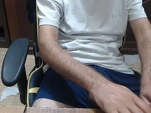 kontaq online show from October 15, 2025, 8:39 pm