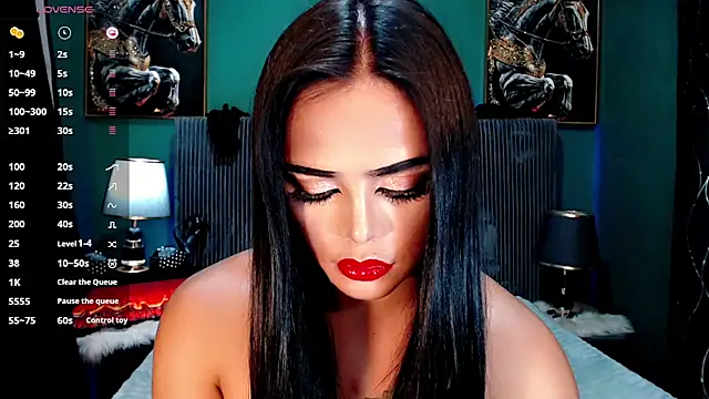 Asiansignificantxx online show from April 21, 2026, 12:12 pm