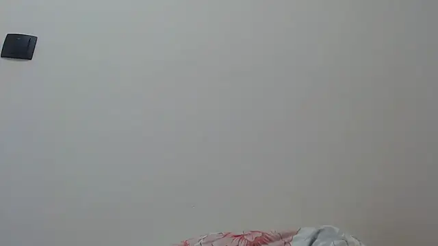 Snapshot of Maryem637048 chatting on May 14, 2026, 12:57 pm Maryem637048 online show from May 14, 2026, 12:57 pm