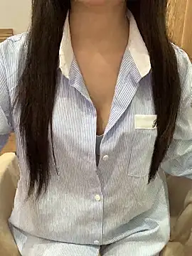 Keysha8386 online show from November 6, 2025, 6:34 pm