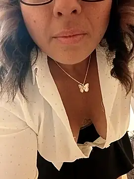 goddess4urfetish online show from April 18, 2026, 3:09 am