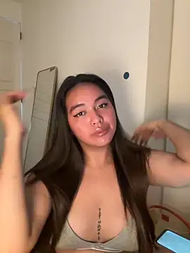 Snapshot of urasianlady chatting on November 7, 2025, 5:50 pm urasianlady online show from November 7, 2025, 5:50 pm