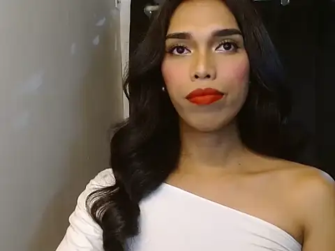 Snapshot of angelaxmonroe chatting on May 7, 2026, 1:58 pm angelaxmonroe online show from May 7, 2026, 1:58 pm