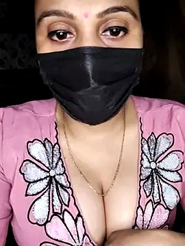 Snapshot of Horny_Shalu chatting on April 25, 2026, 5:21 pm Horny Shalu online show from April 25, 2026, 5:21 pm