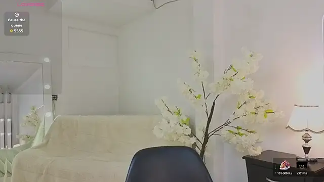 Snapshot of InnaVolkova chatting on July 29, 2026, 1:10 pm InnaVolkova online show from July 29, 2026, 1:10 pm