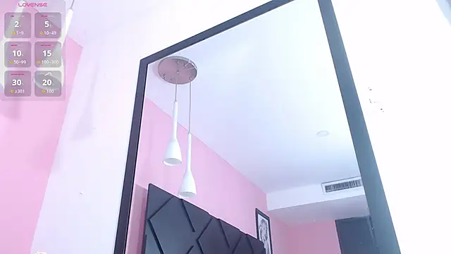 KinkyCutie1 online show from September 13, 2025, 12:38 pm