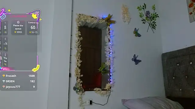 Snapshot of Meriilyn_Monroe724 chatting on December 4, 2025, 1:32 pm Meriilyn Monroe724 online show from December 4, 2025, 1:32 pm