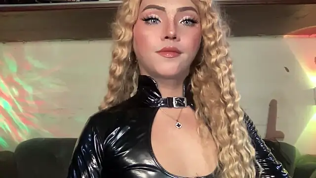 calimonroe online show from October 25, 2025, 7:14 pm