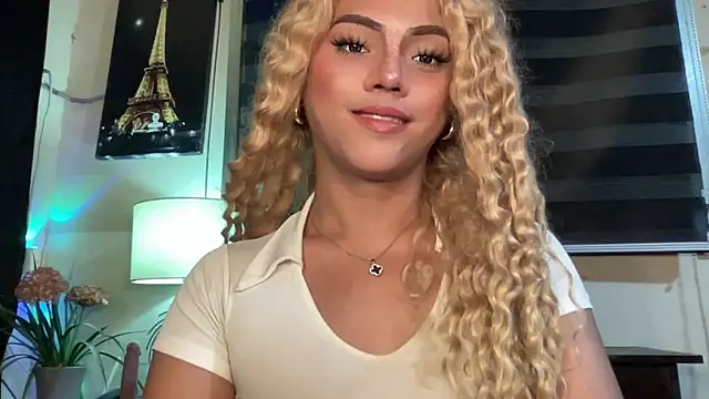 calimonroe online show from October 11, 2025, 8:32 pm