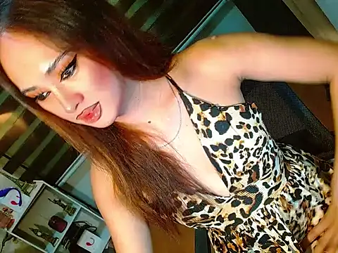 Queen yasii 88 online show from April 18, 2026, 5:15 pm