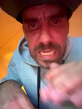 Snapshot of thepenisher777 chatting on September 13, 2025, 4:45 am thepenisher777 online show from September 13, 2025, 4:45 am