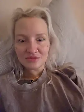 KateMonroe online show from July 25, 2026, 7:49 am