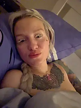 KateMonroe online show from January 10, 2026, 9:21 pm