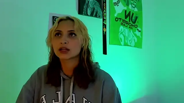 melissa noirr online show from November 19, 2025, 5:13 pm