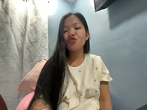 princess janine online show from April 22, 2026, 3:41 pm