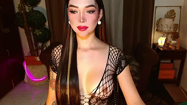 MouthWatering Ayesha online show from April 22, 2026, 1:34 am