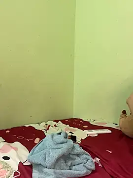 Ri210 online show from September 19, 2025, 2:48 am