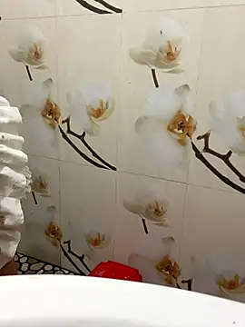 Ri210 online show from October 11, 2025, 1:56 pm