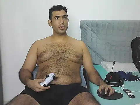 morenocabro10 online show from April 5, 2026, 3:13 am