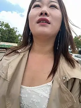 maomao 520 online show from October 6, 2025, 5:19 am