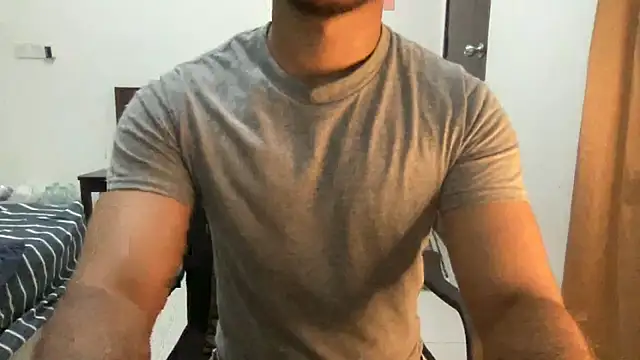 Hotmaskedboi online show from October 25, 2025, 5:46 pm