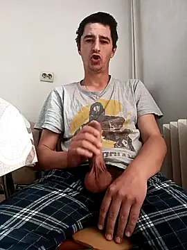 hugecock4u1990 online show from April 26, 2026, 4:43 am