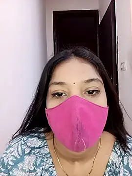 Snapshot of Cute_Rakhi8 chatting on June 13, 2026, 6:00 am Cute Rakhi8 online show from June 13, 2026, 6:00 am