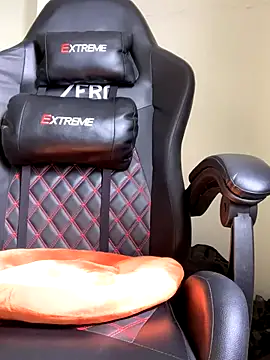 Snapshot of Mei-Mei89 chatting on October 5, 2025, 1:29 am Mei-Mei89 online show from October 5, 2025, 1:29 am