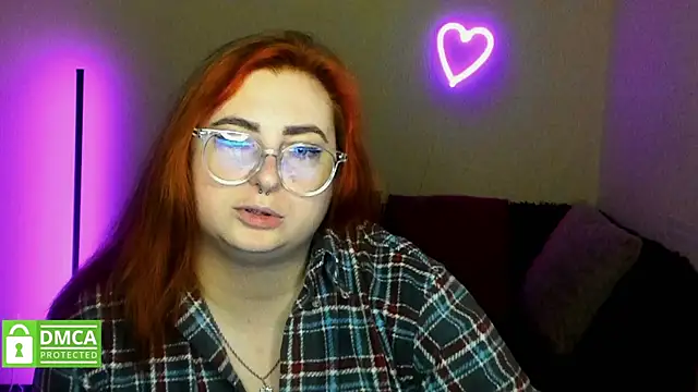 Snapshot of Alicia_love00 chatting on November 28, 2025, 6:24 am Alicia love00 online show from November 28, 2025, 6:24 am