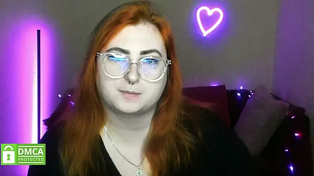 Snapshot of Alicia_love00 chatting on December 14, 2025, 6:30 am Alicia love00 online show from December 14, 2025, 6:30 am