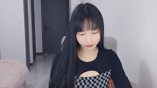 Lisa-3333 online show from December 22, 2025, 1:44 pm