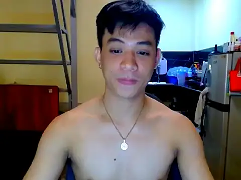 ASIANFULLYLOADEDCUM online show from May 31, 2026, 5:40 pm