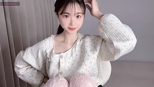 Snapshot of gougou77 chatting on December 16, 2025, 10:41 am gougou77 online show from December 16, 2025, 10:41 am