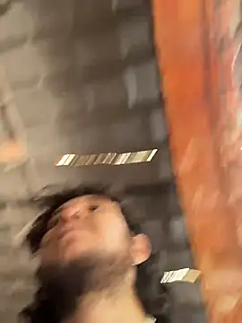 Luxx 14 online show from September 19, 2025, 6:23 pm