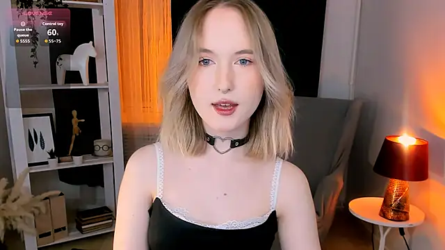 kikishyness online show from November 23, 2025, 10:20 pm