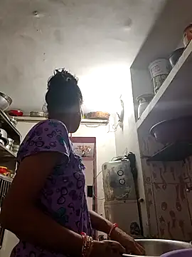 ISHANI-SINGH online show from October 6, 2025, 3:08 am