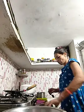 Snapshot of ISHANI-SINGH chatting on April 2, 2026, 3:41 pm ISHANI-SINGH online show from April 2, 2026, 3:41 pm